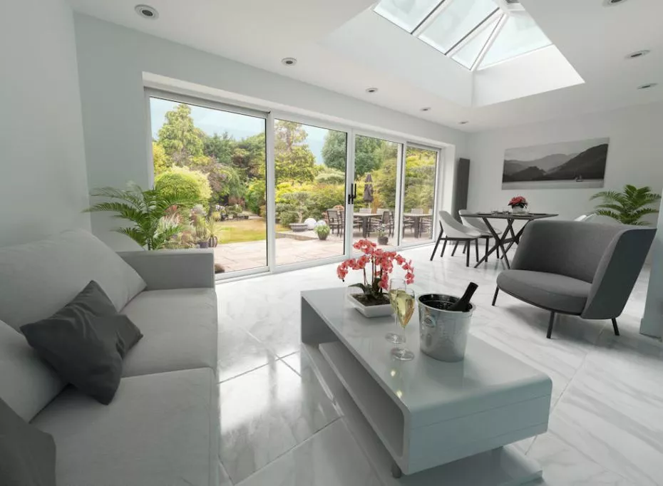 Status external sliding door