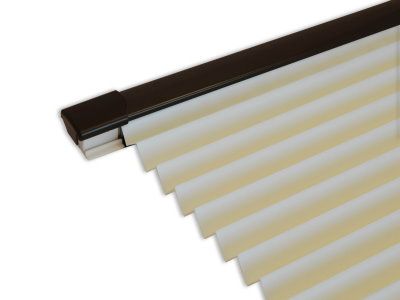Brown/Cream Blinds