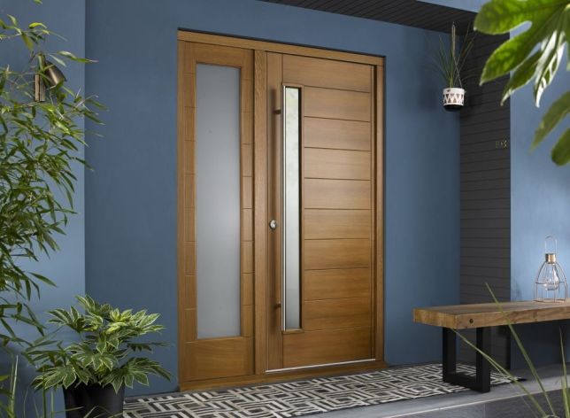 Stockholm Oak Front Door with Single 610mm Sidelight Stockholm Oak Front Door with Single 610mm Sidelight