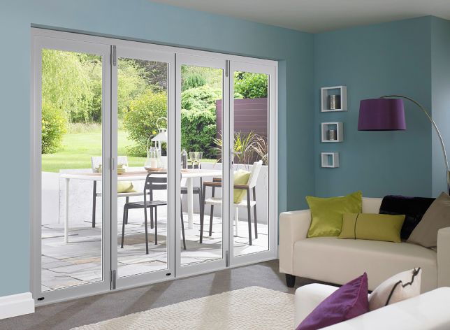 Closed Master White 3m (approx 10ft) Bifold Doors