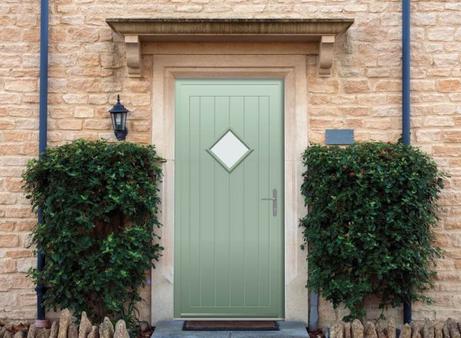 Abbey Diamond - Aluminium Cotswold Green Front Door main product photo