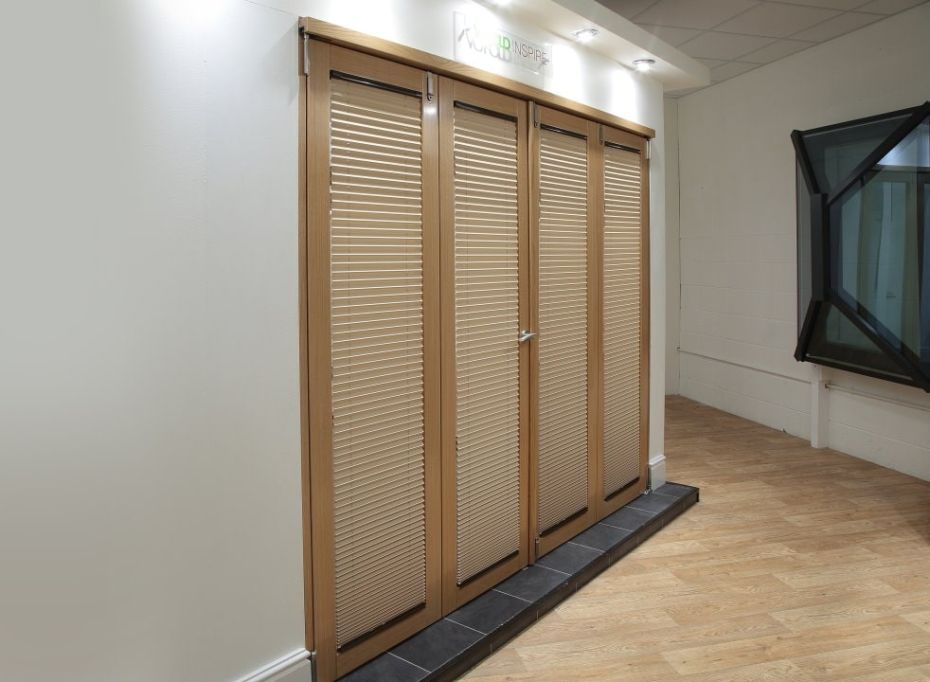 Inspire 2.1m (approx 7ft) Internal folding Door Blinds main product photo