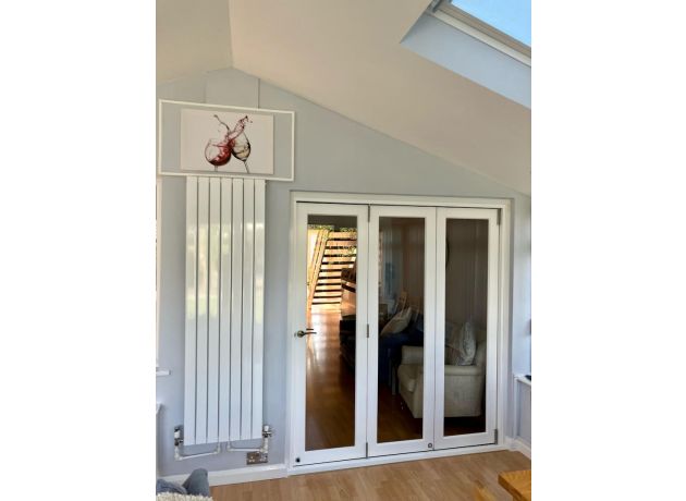 Doors Closed Finesse 1.8m White