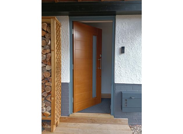 Stockholm 838mm Oak Ultimate Front Door - Open