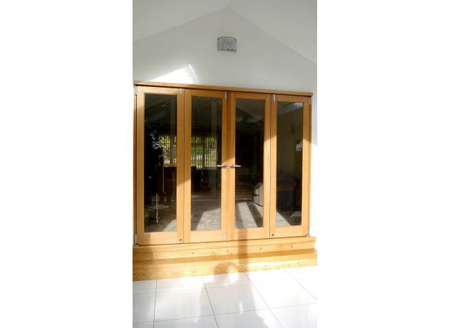 Closed Inspire 2.4M Internal Bifold Door Set