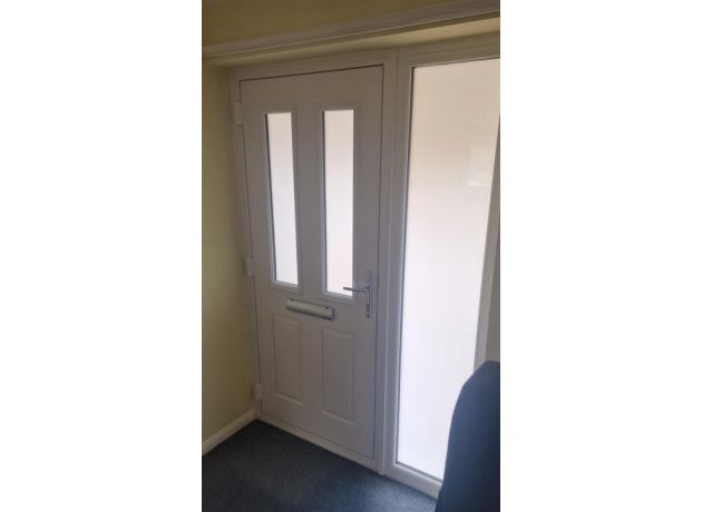 Carnoustie Composite Front Door In Chartwell Green With Sidelight - Closed Inside