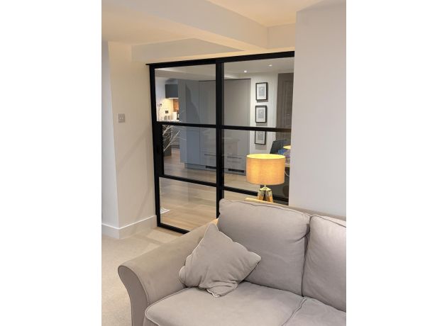 1.9m Aluspace Sliding Door With Sidelight