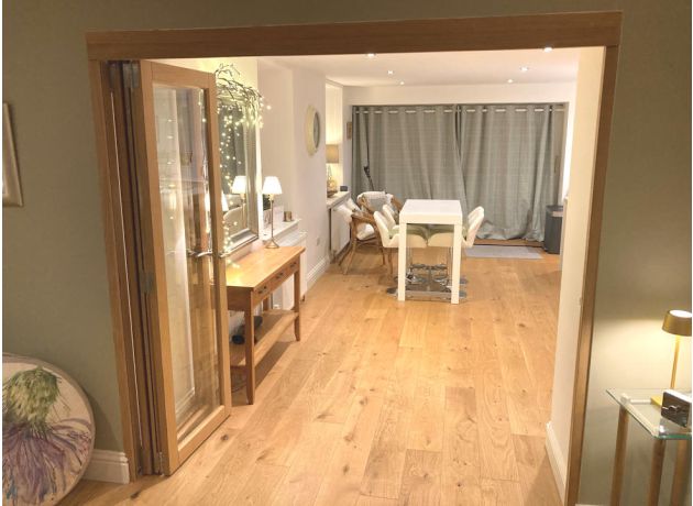 Finesse Oak 2.1m Trackless - Open