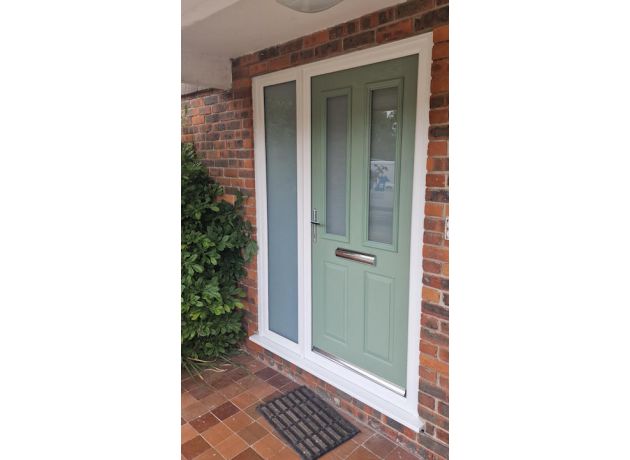 Carnoustie Composite Front Door In Chartwell Green With Sidelight - Closed Outside