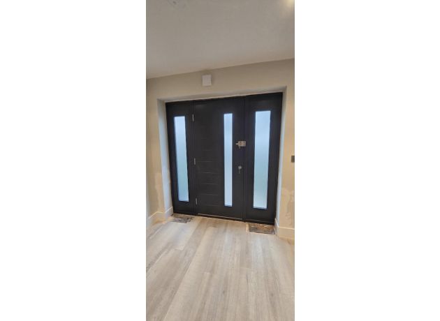 Ultimate Grey Stockholm With 2 Sidelights - Inside