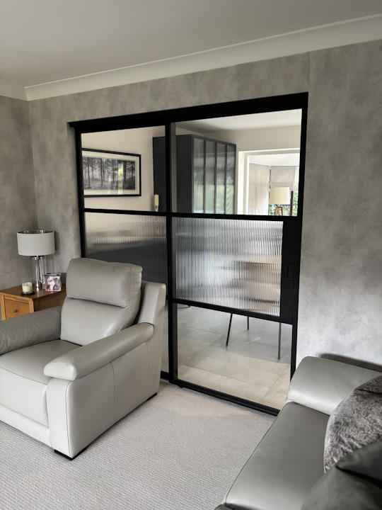 Aluspace sliding internal door-closed