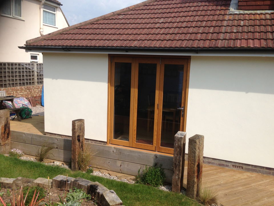 1 sets of Elite 6ft Bifolding Doors