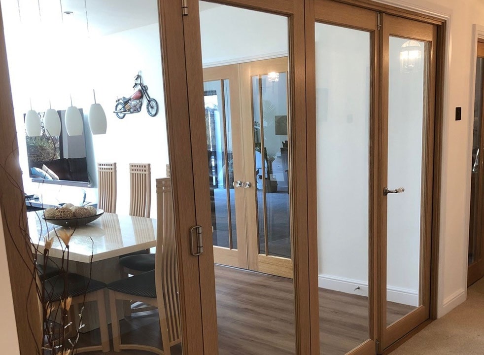 Closed view into the dinning room - Finesse 3M Internal bifold doors
