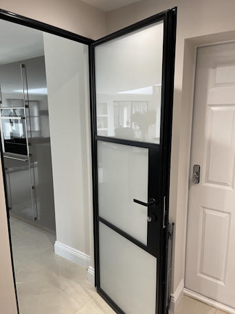 AluSpace Single Door