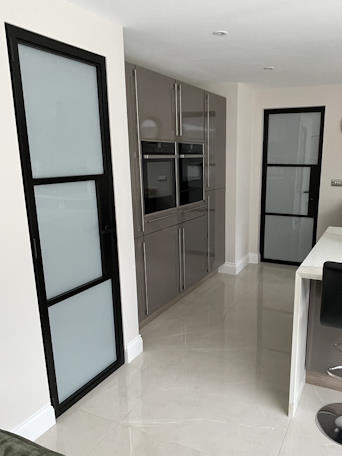 AluSpace Single Door