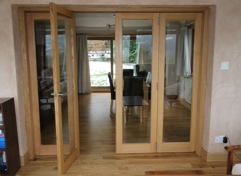 Inspire 2.4M Internal Bifold doors access door open into the dinning room