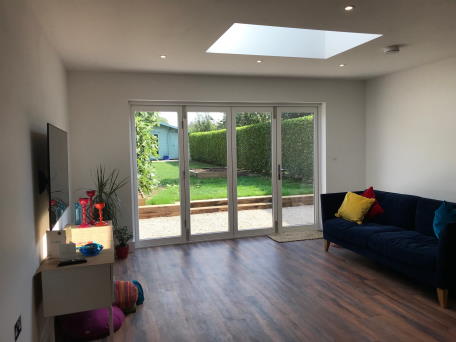 3m White Master Bifold Door Set