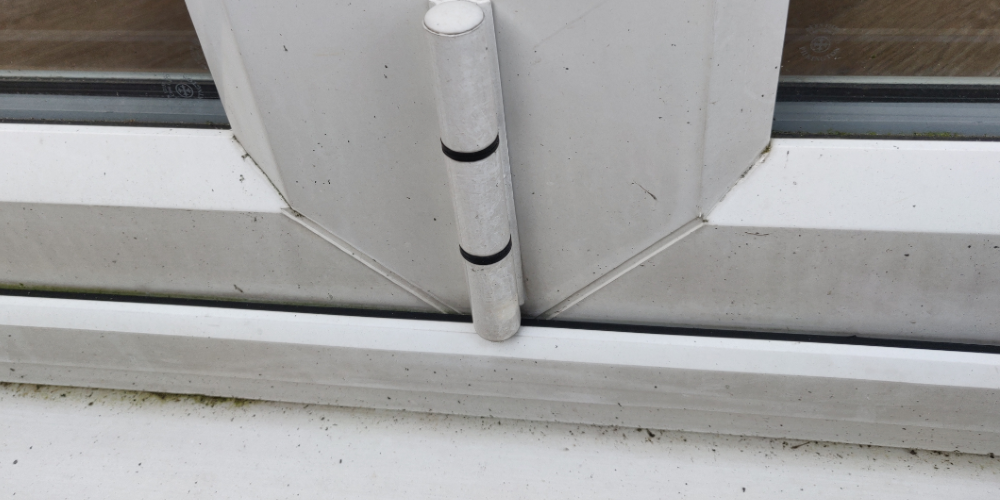 Dirt on a upvc window frame