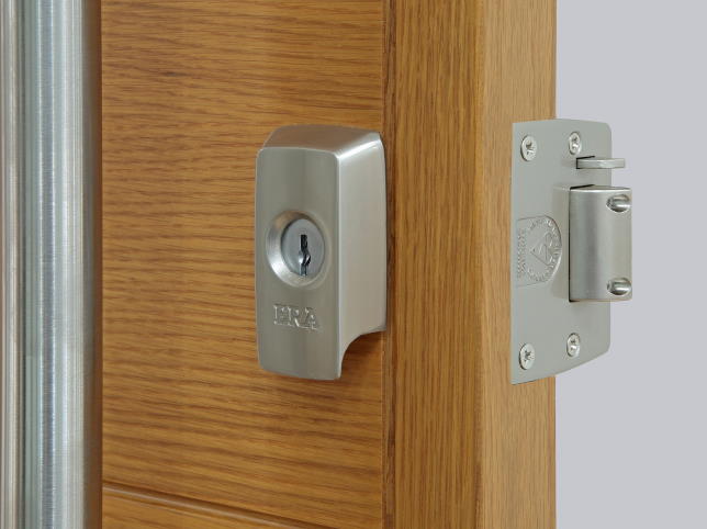 Night latch on ultimate door