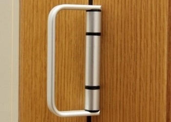 pull handle