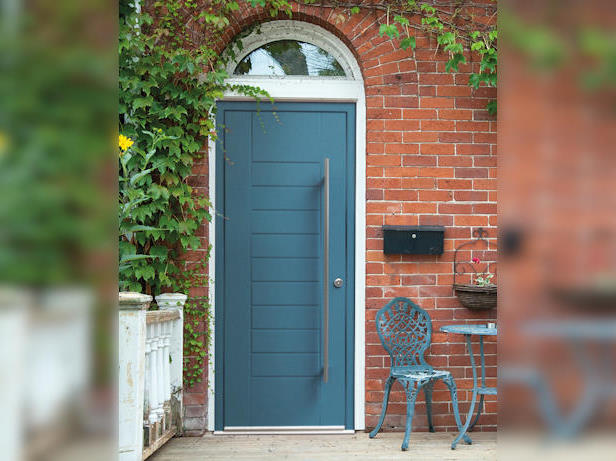 View the aluminium front door range from Vufold