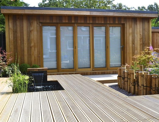 Closed 12ft Prestige Real Oak Bifold Doors