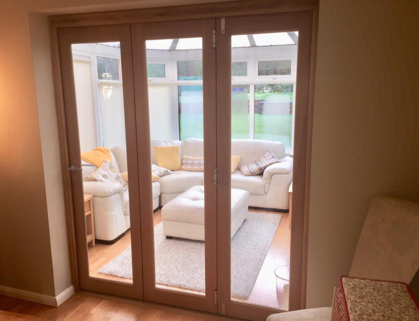 Closed Finesse 1.8M Internal bifold doors