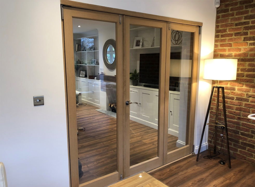 Closed Inspire 2.1M internal bifold doors