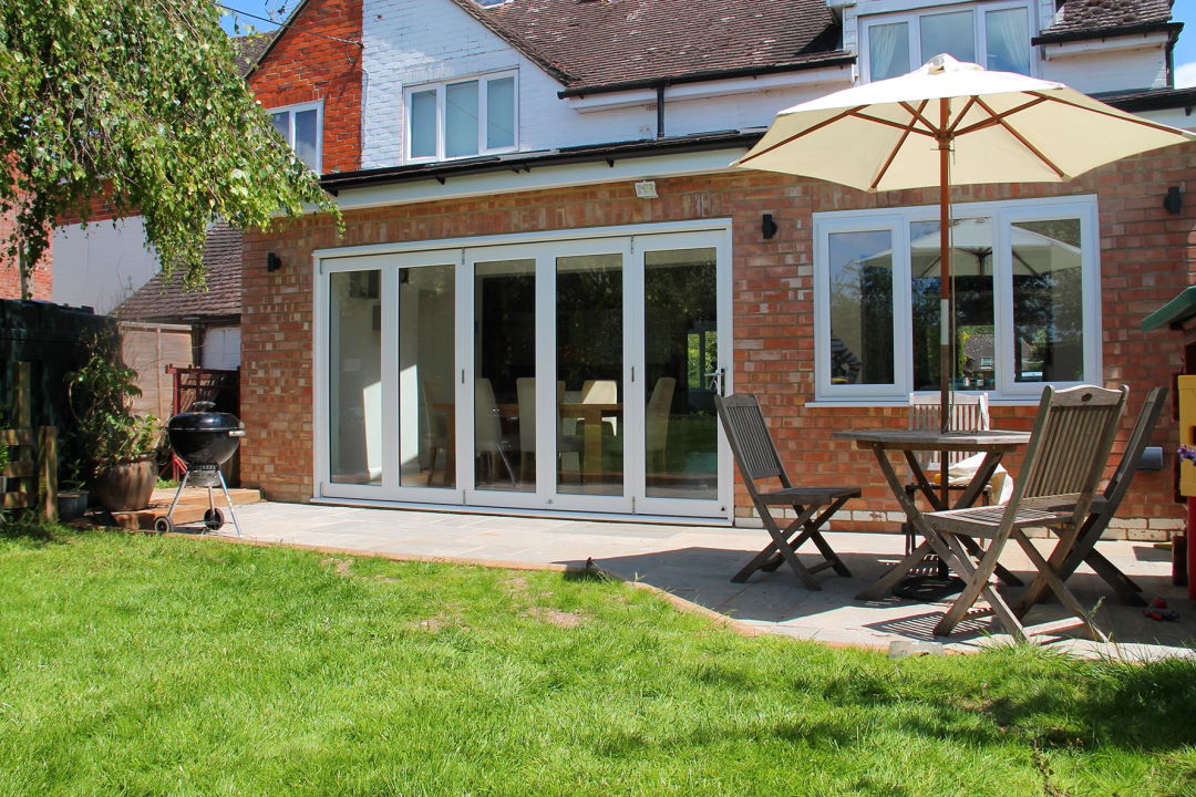 Closed 3590MM Master Bifold Doors